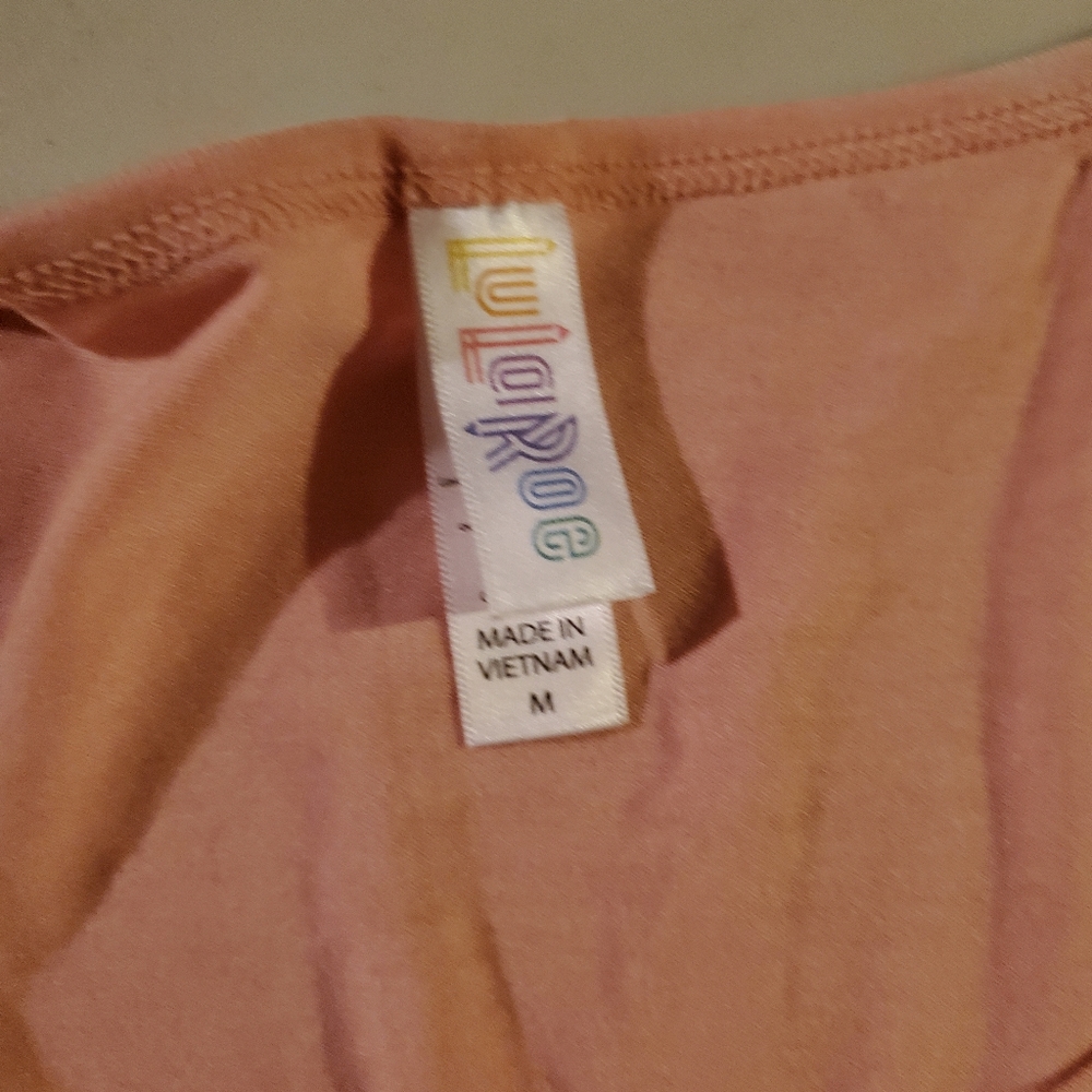 Lularoe - Picture 2 of 2